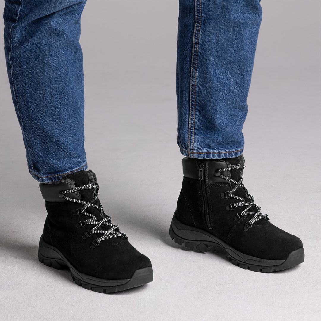 KAAKKURI Damen GORE-TEX® Spike Winterstiefel