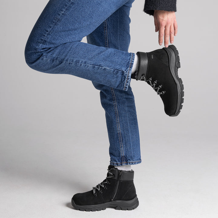 KAAKKURI Damen GORE-TEX® Spike Winterstiefel