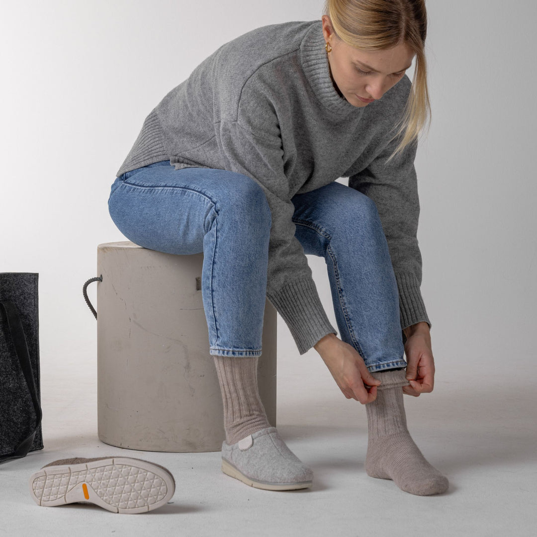 HIRVI Dicke Merinowollsocken